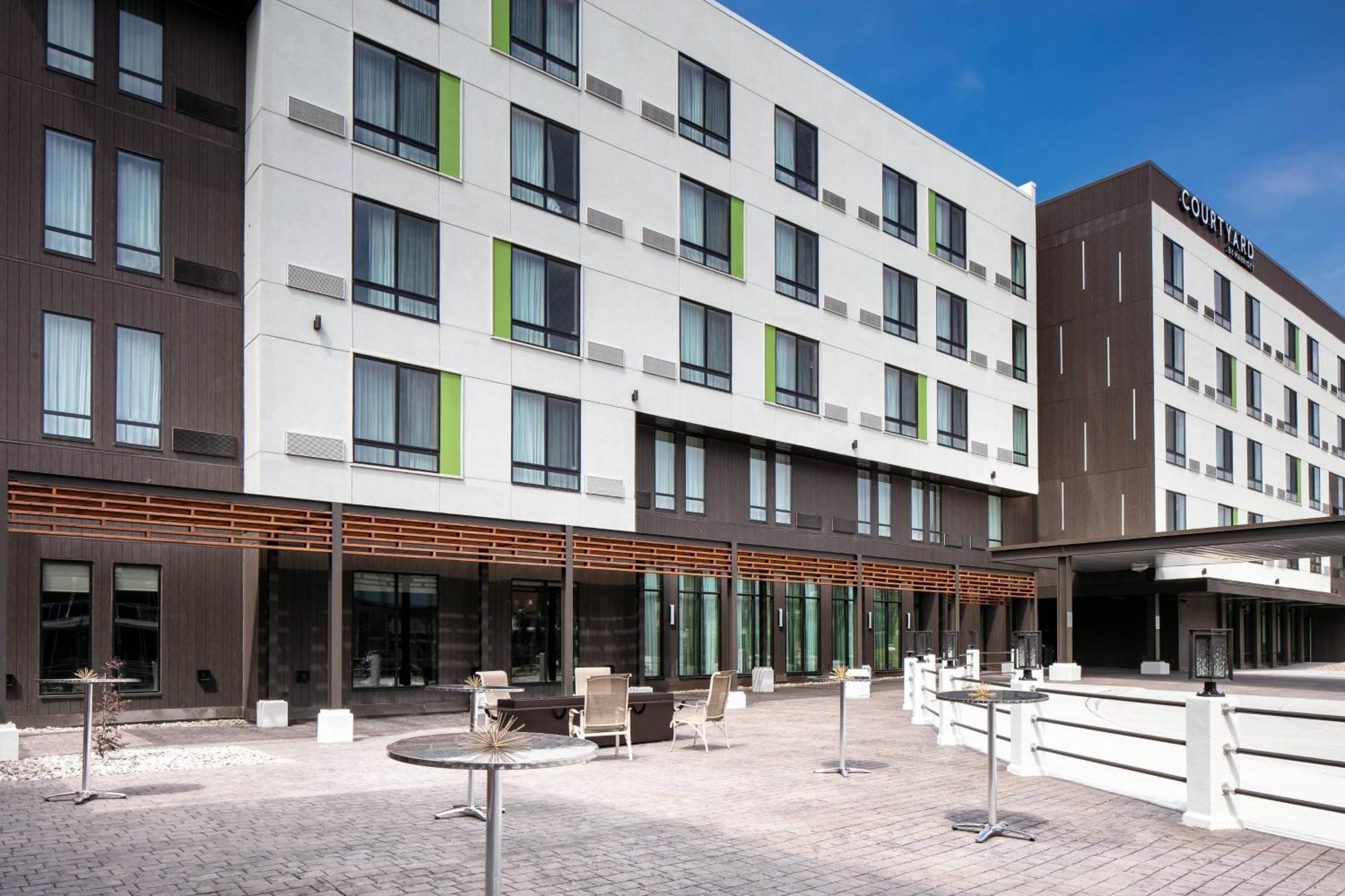 Courtyard Sioux City Downtown/Convention Center Kültér fotó