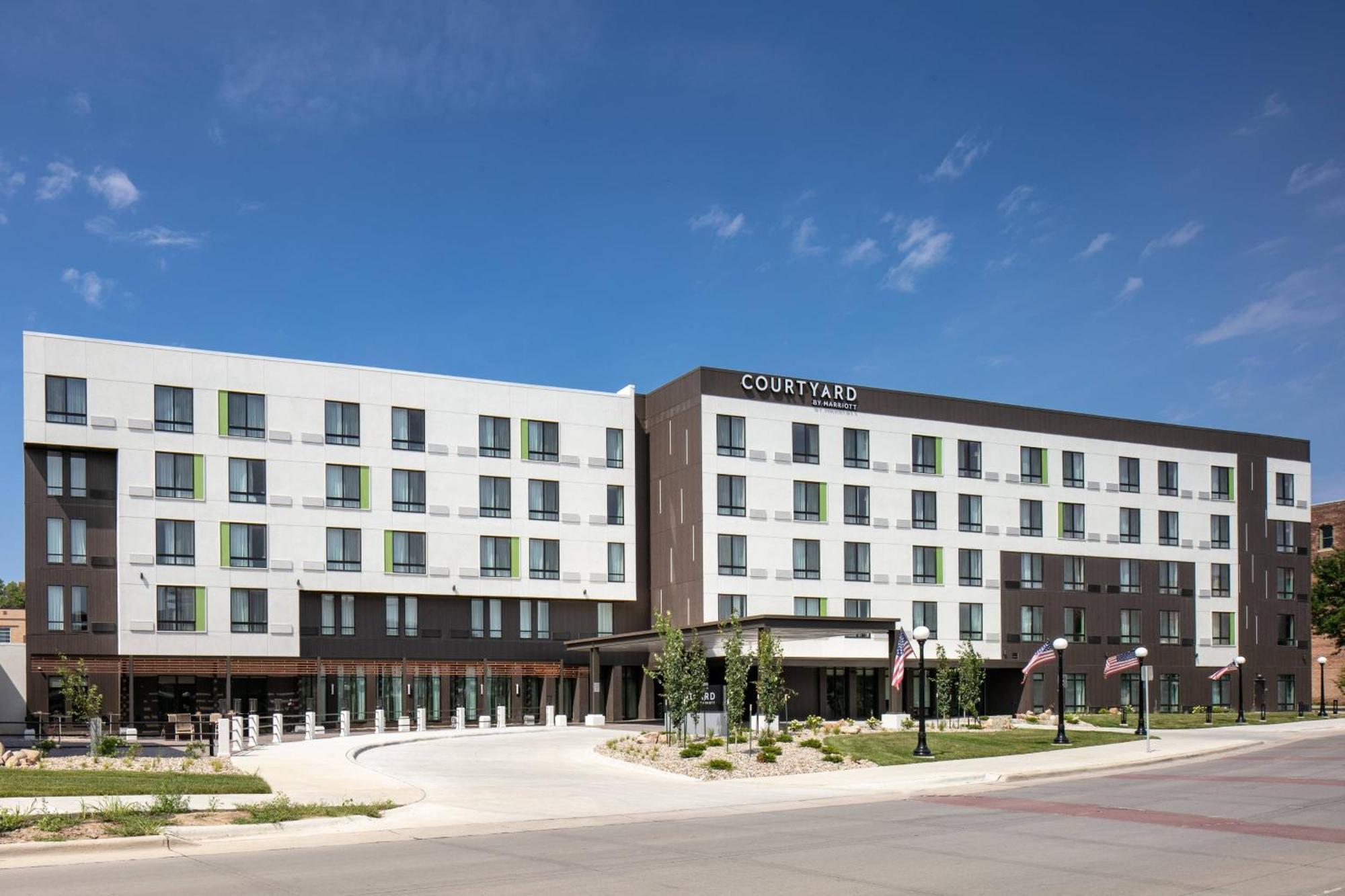 Courtyard Sioux City Downtown/Convention Center Kültér fotó